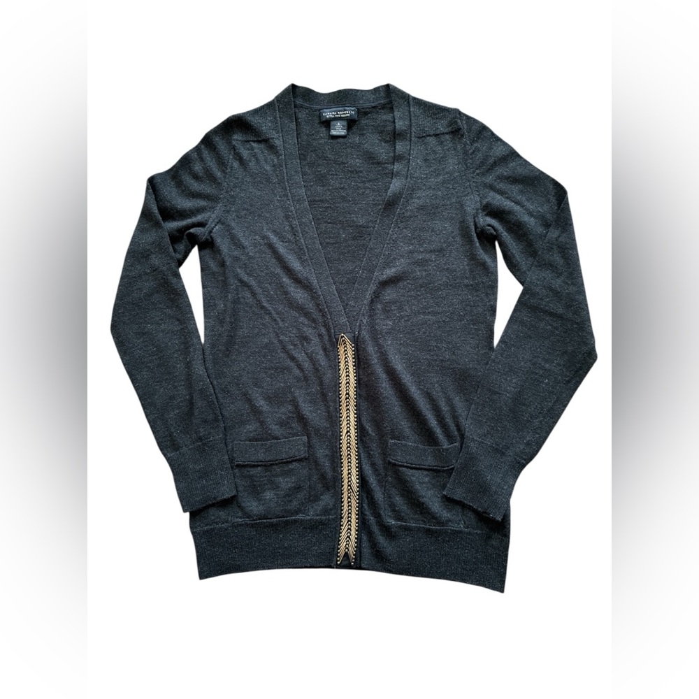 Banana Republic 100% Extra fine Merino Wool Cardigan Sweater. Size Small.